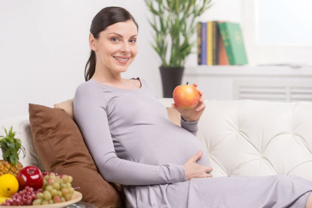 أطعمة للحامل بتوأم ما هو أفضلها لك لنتعرف عليها