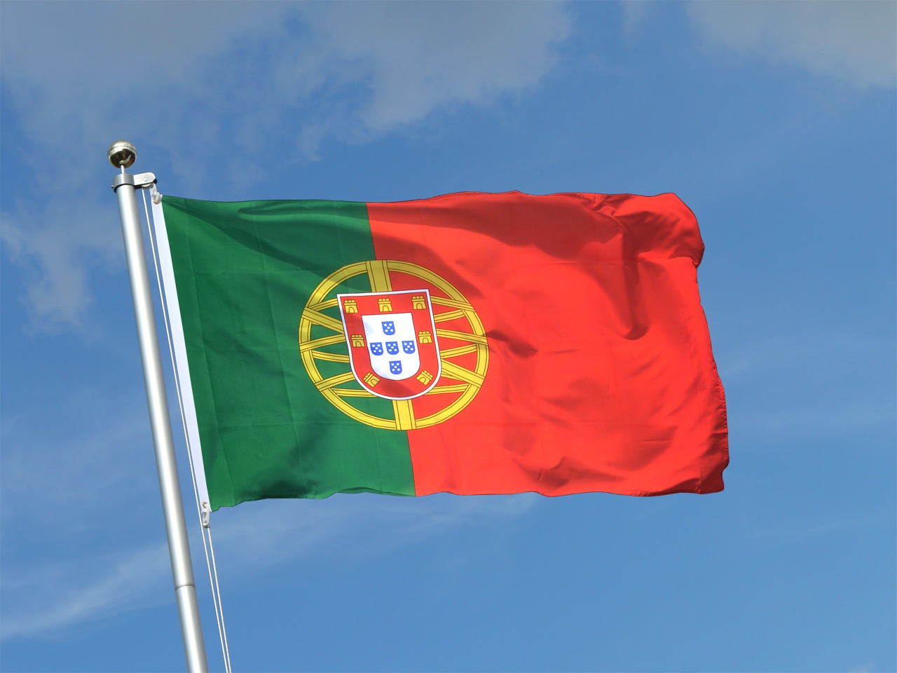 اللجوء الى البرتغال الحكومة تطلب 10 آلاف لاجىء الى أراضيها