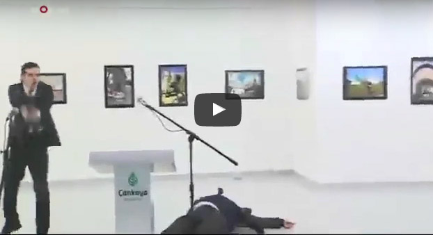 فيديو اغتيال السفير الروسي في انقرة بث مباشر سارع قبل الحذف